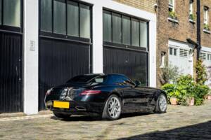 Bild 13/38 von Mercedes-Benz SLS AMG (2011)