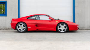 Image 5/83 of Ferrari F 355 Berlinetta (1996)