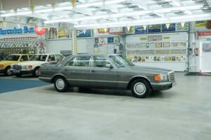 Bild 46/50 von Mercedes-Benz 500 SEL (1983)
