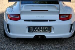 Image 34/50 de Porsche 911 GT3 RS (2010)