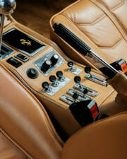 Bild 52/54 von Ferrari 308 GTSi Quattrovalvole (1985)