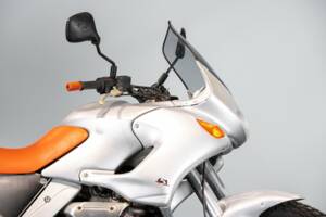Bild 36/50 von Aprilia Pegaso 650 (1999)