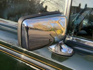 Immagine 44/50 di Rolls-Royce Silver Shadow II (1979)