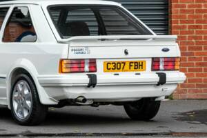 Afbeelding 10/39 van Ford Escort RS 1600 turbo (1985)