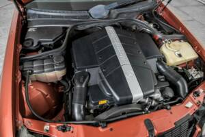 Image 40/50 of Mercedes-Benz CLK 430 (1999)