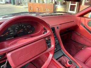 Bild 15/17 von Porsche 928 GT (1989)