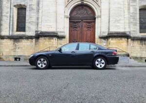 Bild 4/8 von BMW 735i (2002)