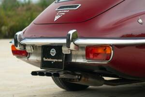 Afbeelding 34/50 van Jaguar E-Type V12 (2+2) (1972)