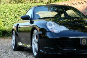 Image 45/50 of Porsche 911 Turbo (2002)