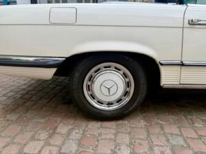 Image 49/50 of Mercedes-Benz 280 SL (1984)