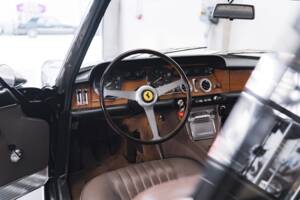 Image 6/100 of Ferrari 330 GT 2+2 (1965)