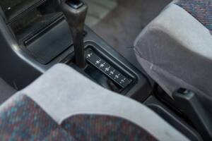 Immagine 40/50 di Volvo 440 Turbo (1992)