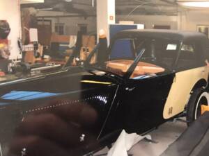 Image 18/50 of Rolls-Royce Phantom II Continental (1933)