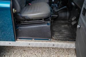 Bild 49/50 von Land Rover Defender 110 Turbo Diesel (1999)