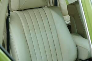 Image 47/50 de Mercedes-Benz 450 SEL 6,9 (1976)