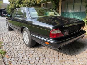Bild 6/57 von Jaguar XJR 4.0 Supercharged (1997)