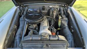 Image 37/61 de Mercedes-Benz 220 S Cabriolet (1957)