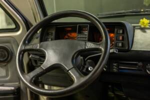 Bild 13/20 von Volkswagen T3 Caravelle wbx6 3.2 Oettinger (1991)