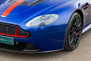 Bild 30/85 von Aston Martin V12 Vantage AMR Roadster (2018)