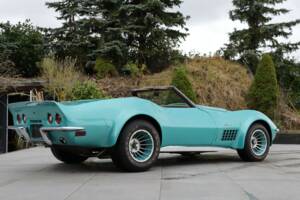 Image 13/50 of Chevrolet Corvette Stingray (1972)