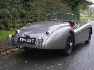 Image 6/19 of Jaguar XK 120 OTS (1952)