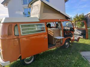 Image 24/34 of Volkswagen T2b Westfalia (1973)