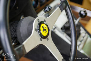 Image 52/80 de Ferrari 365 GTC&#x2F;4 (1972)
