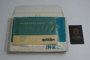 Image 7/50 of Mercedes-Benz 280 SE (1968)