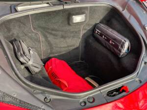 Image 15/16 of Ferrari 458 Spider (2014)