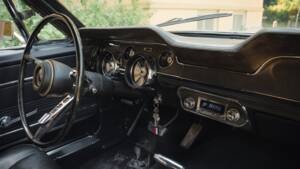 Image 30/81 of Ford Mustang 289 (1967)
