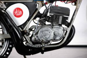 Image 27/50 of Ducati DUMMY (1976)