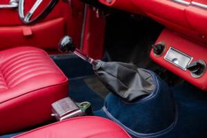 Bild 14/50 von Alfa Romeo 2600 Spider (1962)