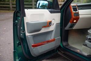 Image 50/50 de Land Rover Range Rover Vogue V8 (2005)
