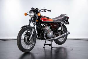 Image 7/50 of Kawasaki DUMMY (1975)