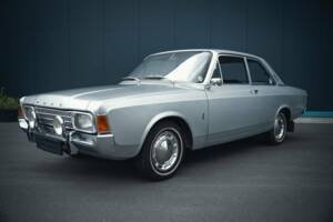 Image 2/15 of Ford 17m 2000S (1969)