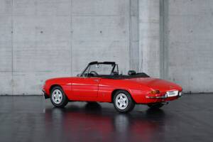 Immagine 3/47 di Alfa Romeo 1300 Spider Junior (1969)