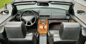 Image 8/14 of Mercedes-Benz SL 320 (1999)