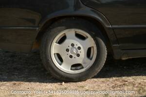 Image 11/41 of Mercedes-Benz 190 E 2.6 (1987)