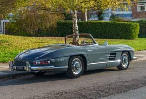 Image 3/25 de Mercedes-Benz 300 SL Roadster (1961)