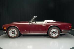 Image 7/8 de Triumph TR 6 (1971)