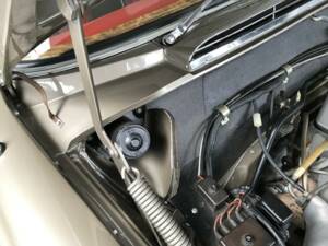 Image 28/38 de Mercedes-Benz 280 SE (1967)