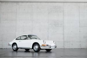 Immagine 23/50 di Porsche 912 (1966)
