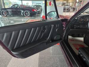 Bild 14/36 von Porsche 911 Turbo 3.3 (1991)