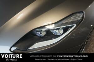 Image 16/29 of Aston Martin DB 11 V12 (2018)