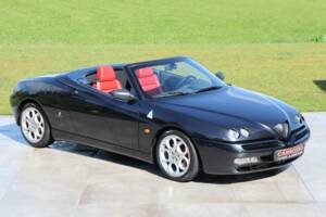 Afbeelding 1/50 van Alfa Romeo Spider 3.0 V6 24V (2001)