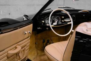 Image 21/50 of Volkswagen Karmann Ghia 1200 (1959)