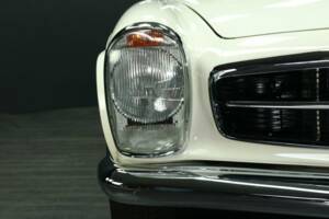 Bild 37/50 von Mercedes-Benz 230 SL (1967)