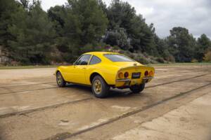 Bild 2/12 von Opel GT 1100 (1969)