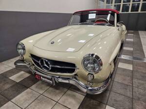 Image 1/14 of Mercedes-Benz 190 SL (1961)