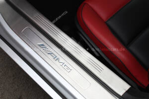 Imagen 20/36 de Mercedes-Benz SLS AMG Roadster (2012)
